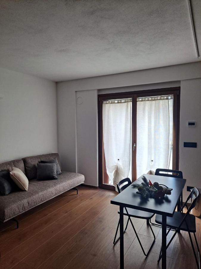 Appartement Petit Nid à La Salle Extérieur photo