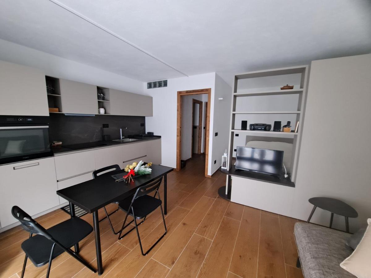 Appartement Petit Nid à La Salle Extérieur photo